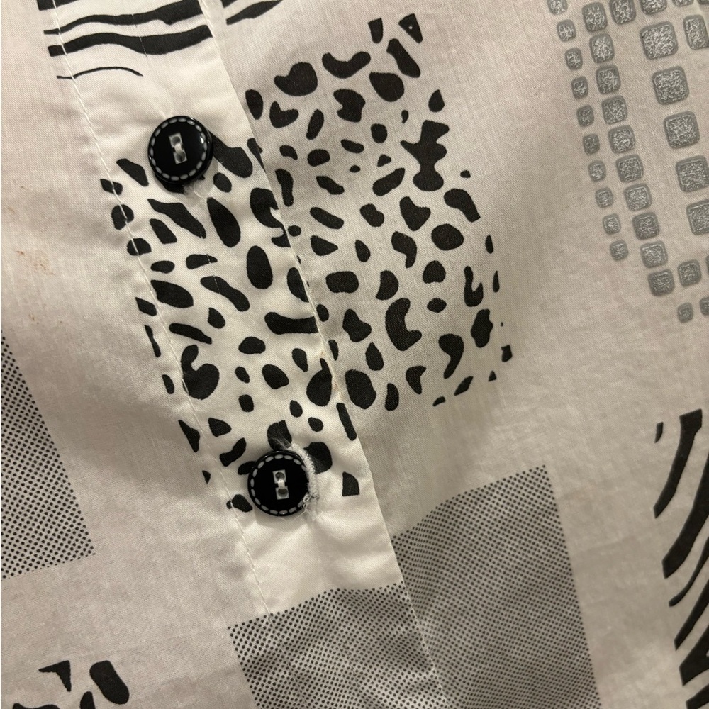 No label - Picture 7 of 9